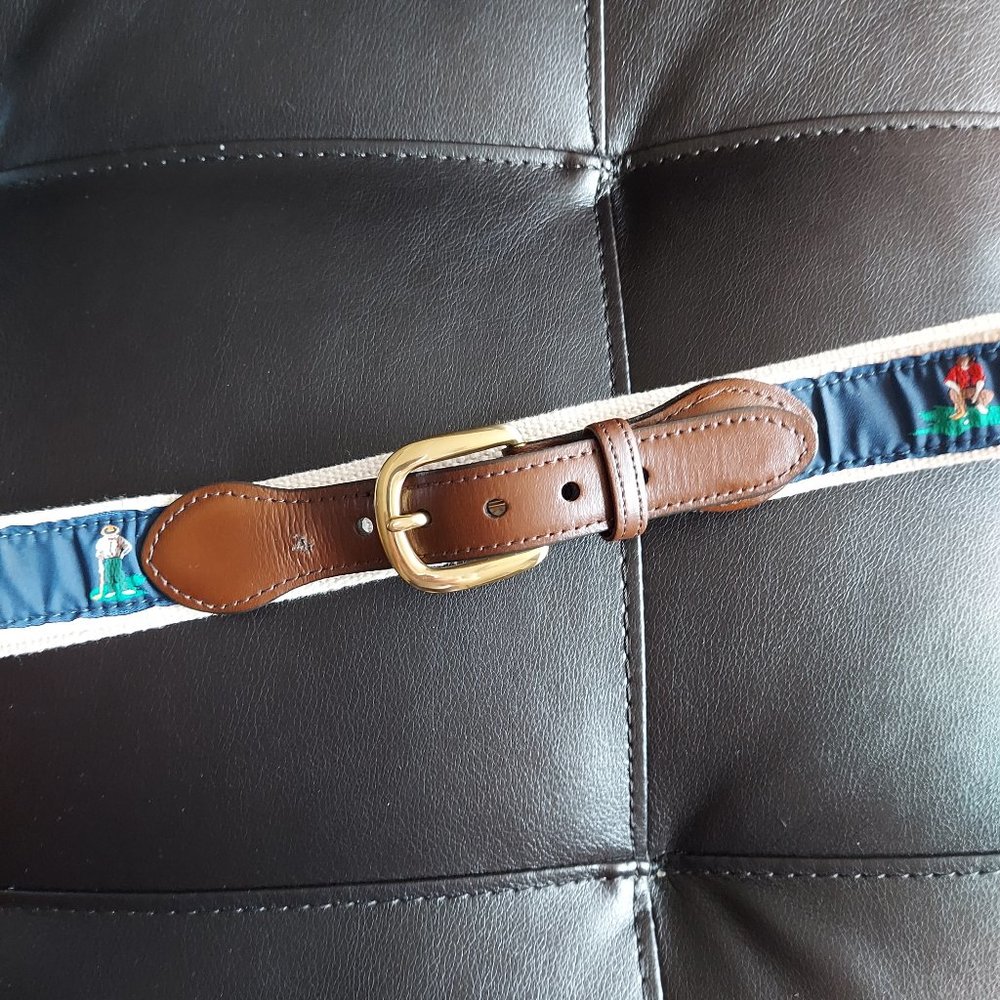 Dominican Republic Canterbury belt size 46 navy blue white golf ribbon